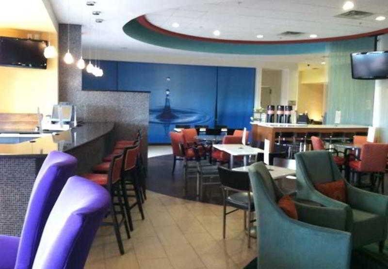 Springhill Suites Durham Chapel Hill Restaurant foto